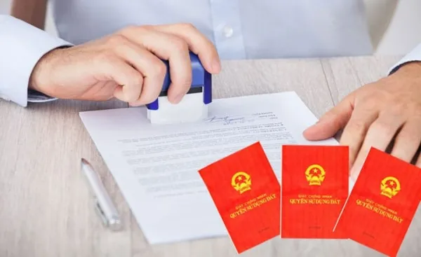 Câu chuyện thực tế về thủ tục sang tên sổ đỏ